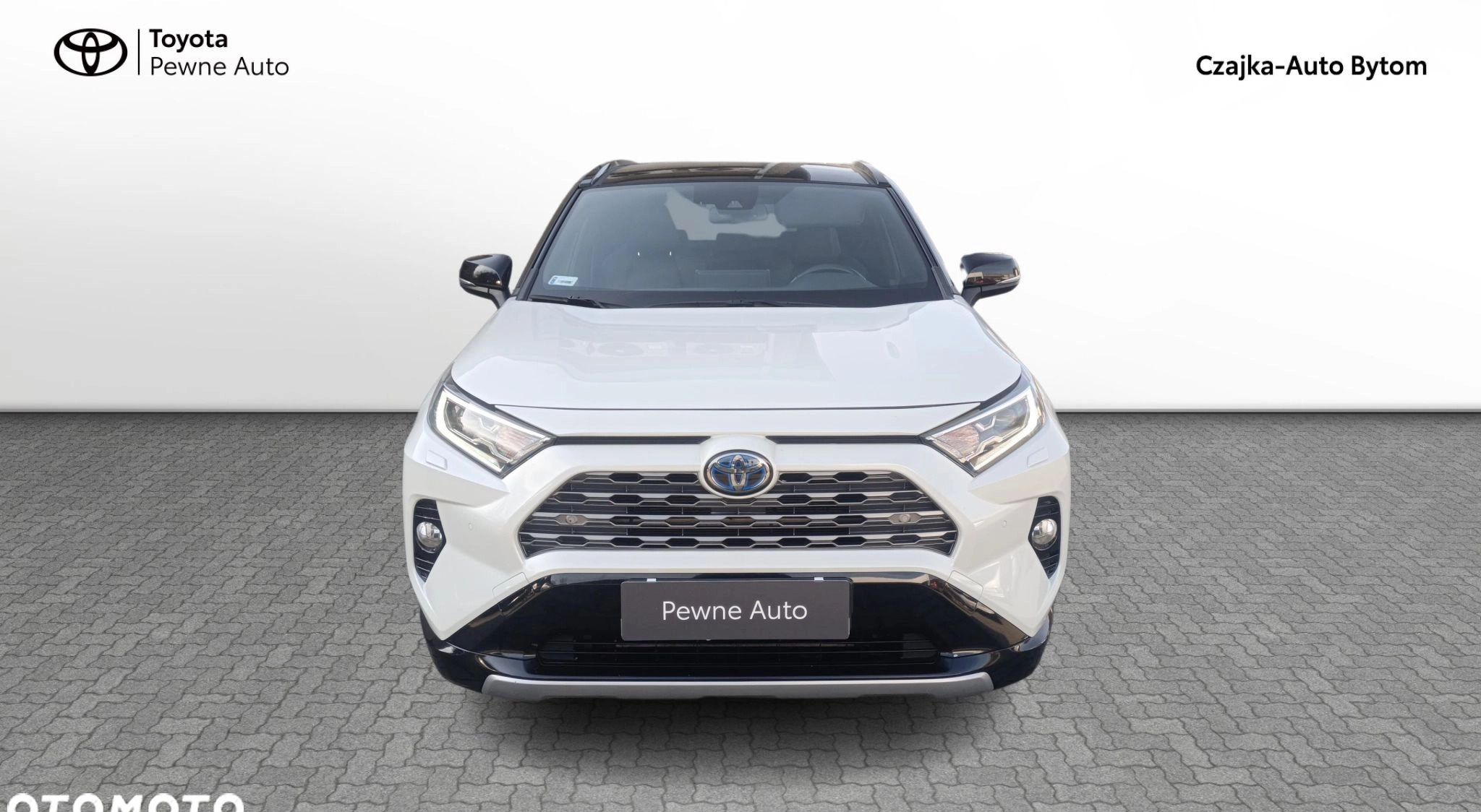 Toyota RAV4 cena 139900 przebieg: 121328, rok produkcji 2019 z Racibórz małe 232